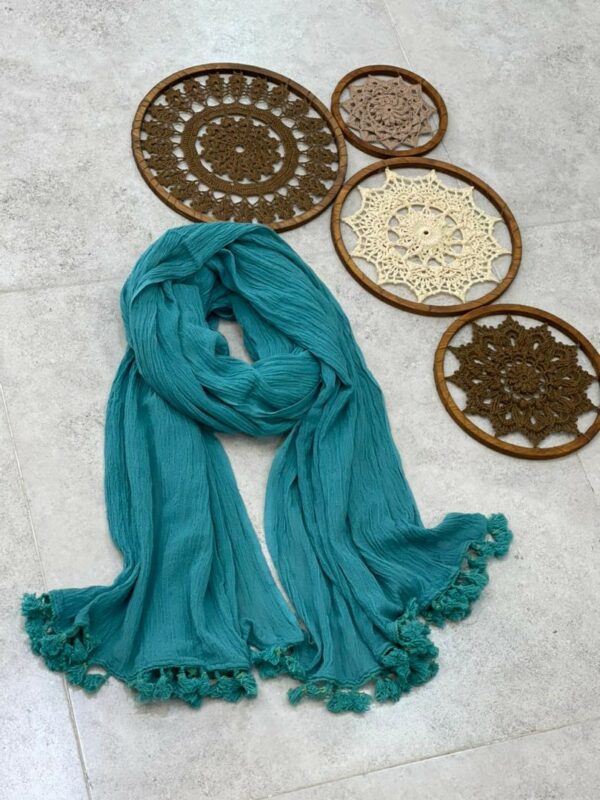 شال الیافی منگوله دار سبزآبی(فیروزه ای)