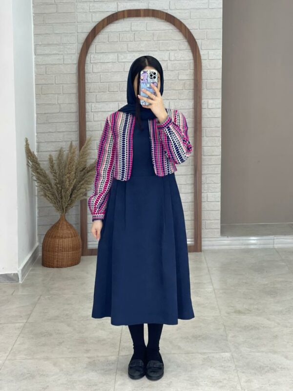ست دو تیکه دیانا کبریتی سوزندوزی سورمه ای سرخابی