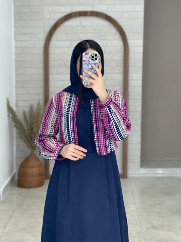 ست دو تیکه دیانا کبریتی سوزندوزی سورمه ای سرخابی