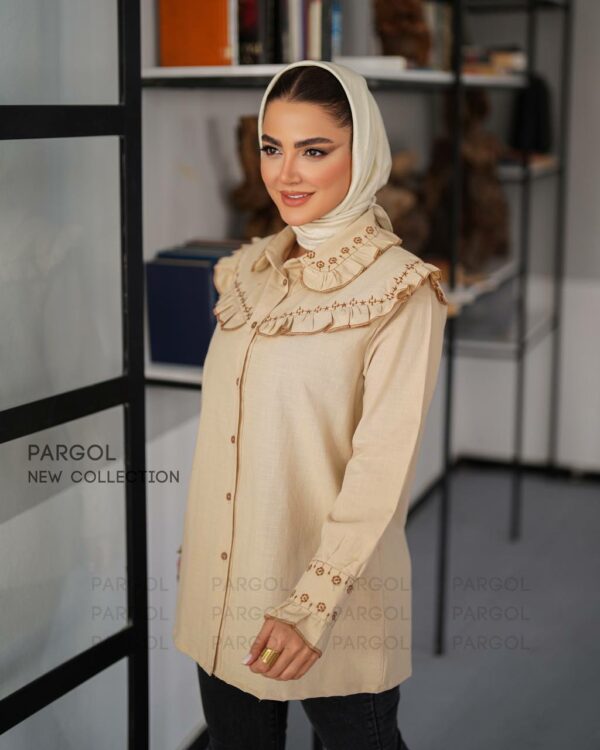 مانتو ستاره کرم