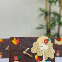 ساعت جودی و شازده پیچک زرد