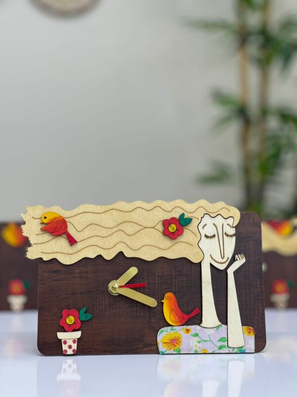 ساعت جودی و شازده رها زرد