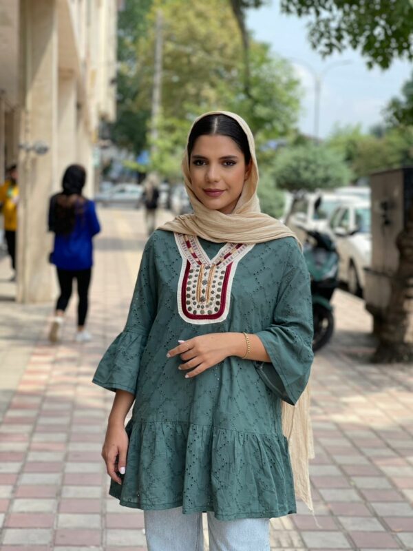 مانتو عروسکی خامه دوزی سبز