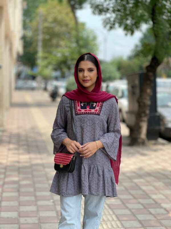 مانتو عروسکی خامه دوزی طوسی