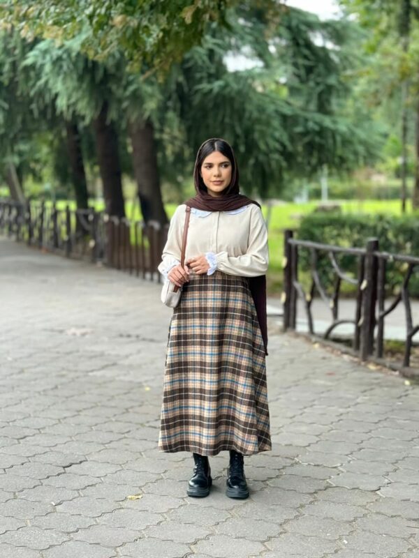 دامن نازگل چهارخونه کرم قهوه ای