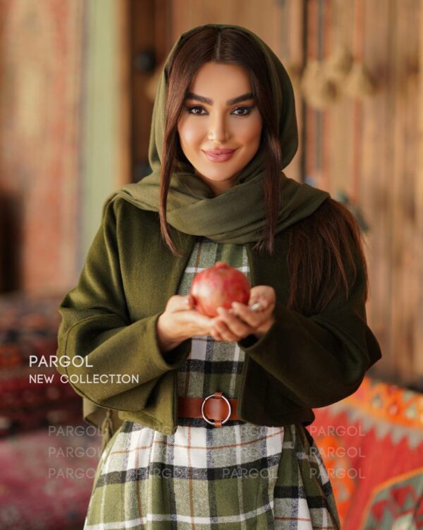 دوتکه پونه سبز سفید