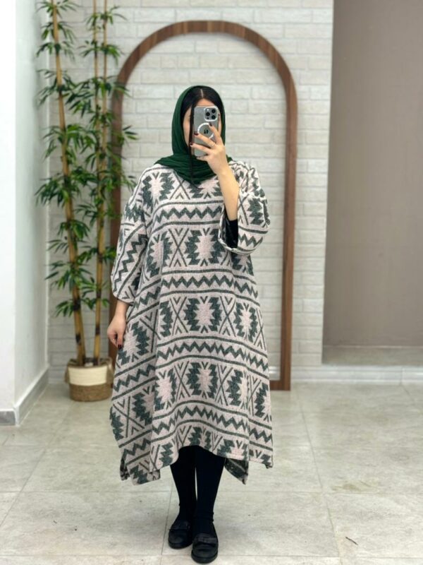 پانچ طرحدار صورتی یشمی
