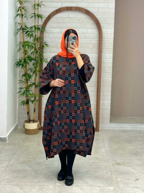پانچ طرحدار مربعی طوسی نارنجی