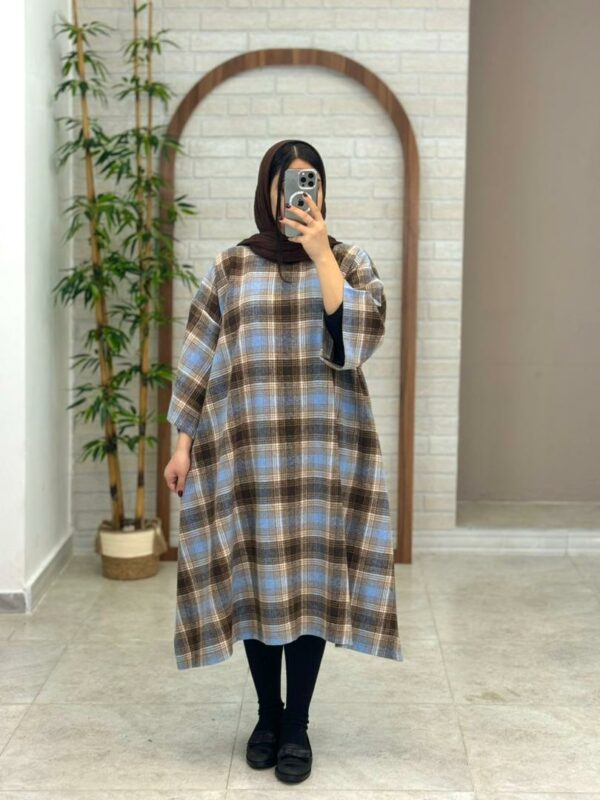 پانچ چهارخونه آبی کرم