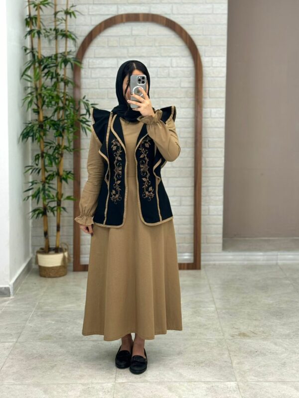 پیراهن جلیقه ابرا مشکی نسکافه ای