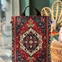 ساک دستی سرو طرح فرش قرمز سبز