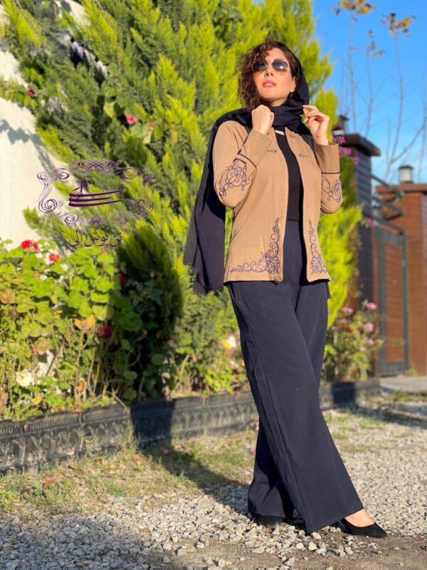 کت و شلوار آرشیدا نسکافه ای سورمه ای