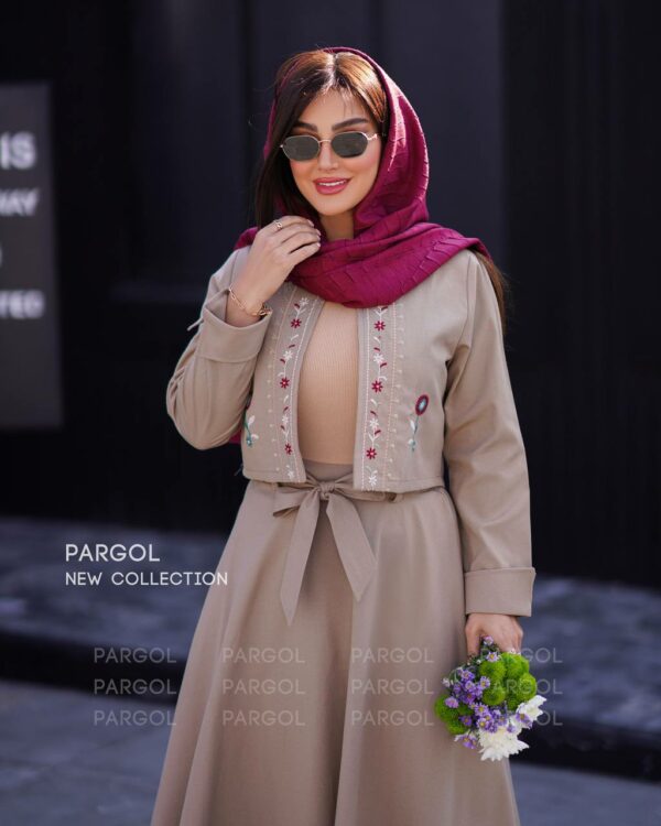 کت و دامن عطرین نسکافه ای