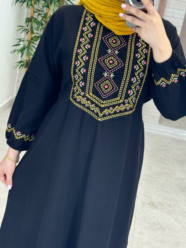 پیراهن گلنار مشکی