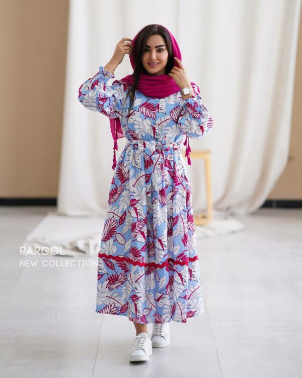 پیراهن سلاله آبی گل زرشکی