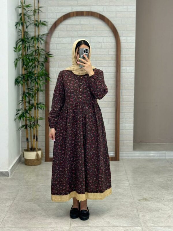 پیراهن نرگس قهوه ای گل کرم زرشکی