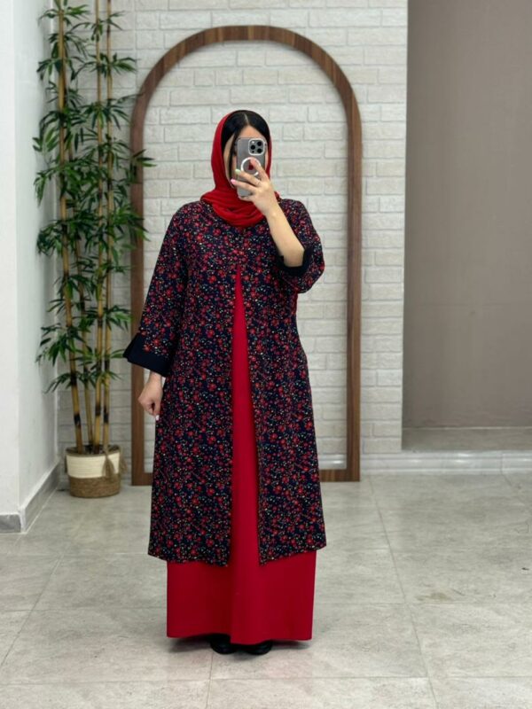مانتو جیب در پیله سورمه ای تیره گل قرمز