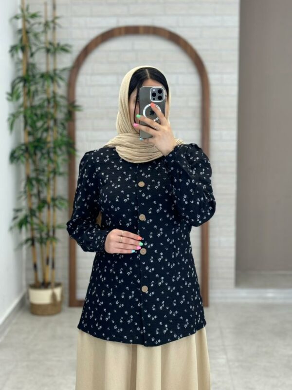 شومیز آبشاری گلدار مشکی