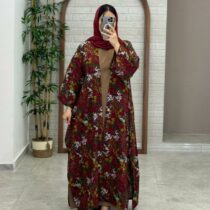 پانچ جلوباز زرشکی برگدار