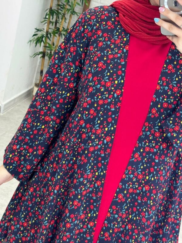 پانچ جلوباز سورمه ای تیره گل قرمز