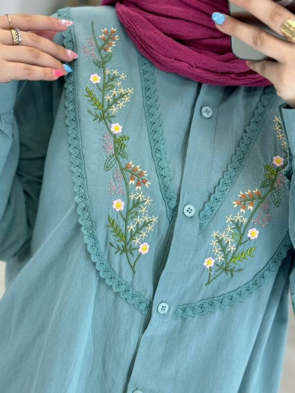 مانتو آترین فیروزه ای