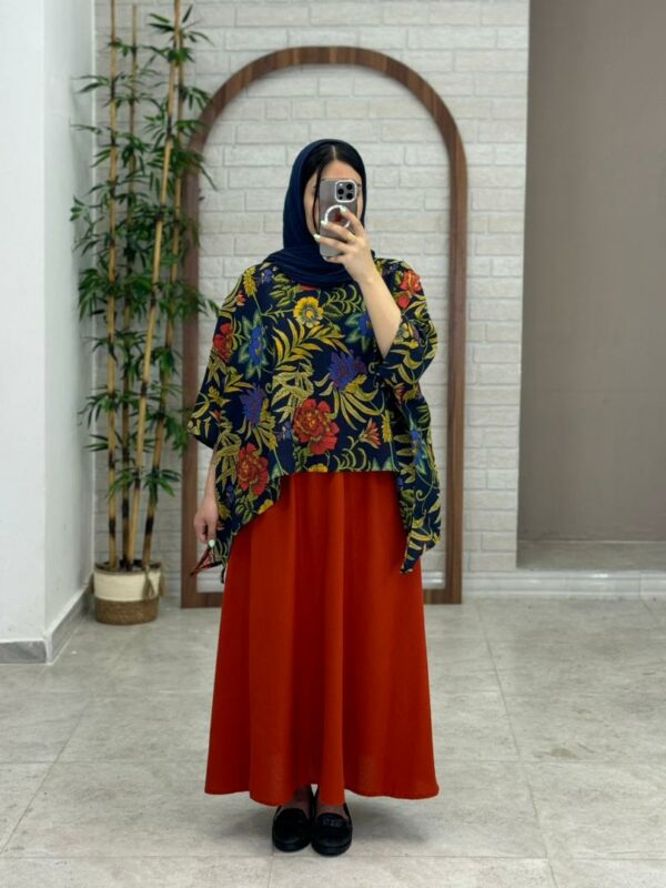 کراپ سایه سورمه ای گل درشت رنگی