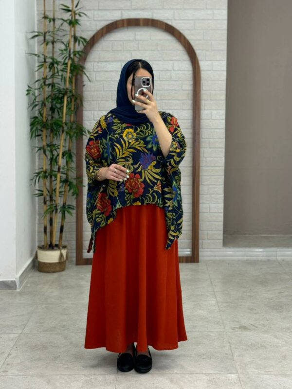 کراپ سایه سورمه ای گل درشت رنگی