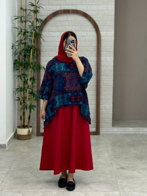 کراپ سایه سورمه ای قرمز طرح کاشی