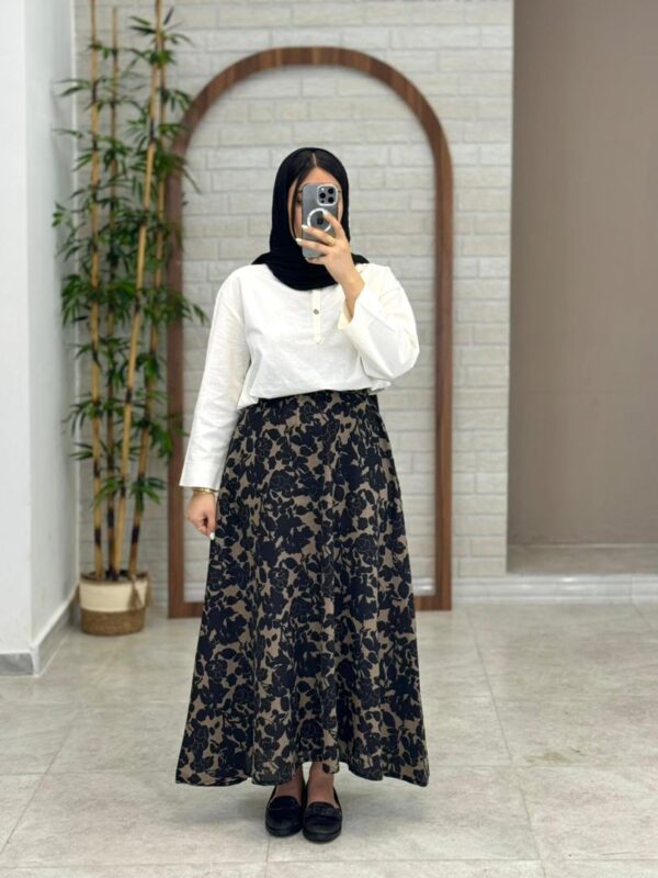 دامن سایه گلدار مشکی قهوه ای