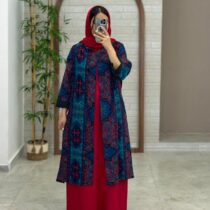 مانتو جیب در پیله سورمه ای قرمز طرح کاشی
