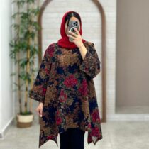 مانتو جلوبسته هنری سورمه ای گل قرمز و نسکافه ای