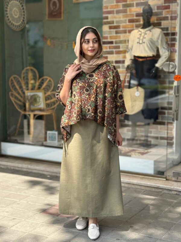 کراپ سایه قهوه ای گل درشت