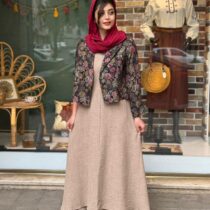 کت و سارافون نسکافه ای گل گرد مشکی
