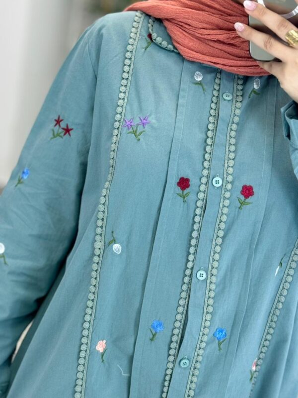مانتو کاترینا فیروزه ای