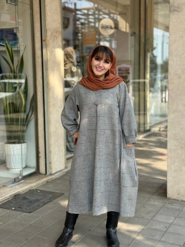 پیراهن کعبه طوسی سفید چهارخونه ریز