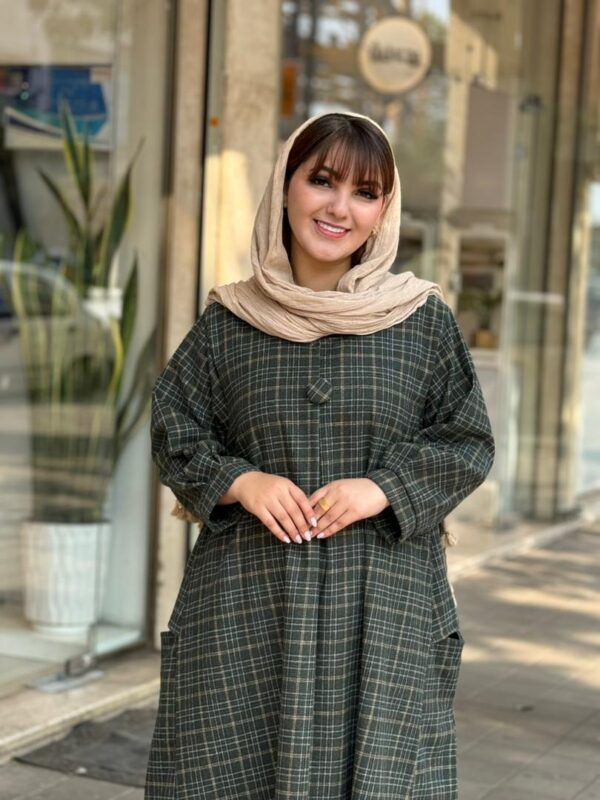 پیراهن کعبه یشمی کرم چهارخونه ریز