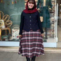 ست جلیقه دامن آذر سورمه ای زرشکی چهارخونه