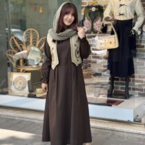 پیراهن جلیقه بته جقه قهوه ای سدری(خاکی)