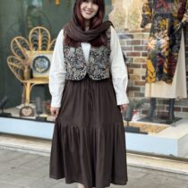 دامن چیندار قهوه ای تیره