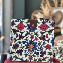 ساک دستی سایه طرح گل آبی سرخابی
