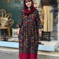 پیراهن نرگس مشکی طرح گل و بته جقه سرخابی