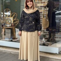 شومیز دامن صدف کرم و سورمه ای طرحدار