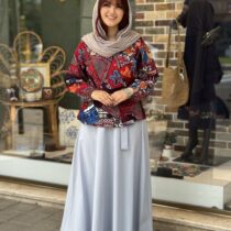 شومیز دامن صدف آبی روشن و زرشکی طرحدار