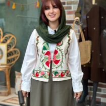 جلیقه چنار گل سبز و قرمز